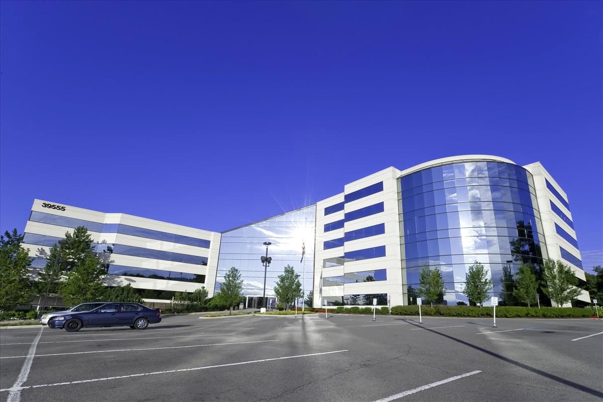 Crystal Glen, 39555 Orchard Hill Pl, Pavilion Court Office Space - Novi