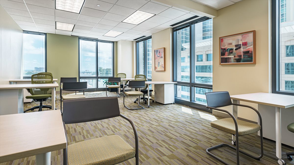 Photo of Office Space on Bank of America Plaza, 401 E Las Olas Blvd, Downtown Fort Lauderdale