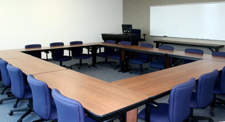 Oxnard Executive Center, 1000 Town Center Dr, Riverpark Office Space - Oxnard