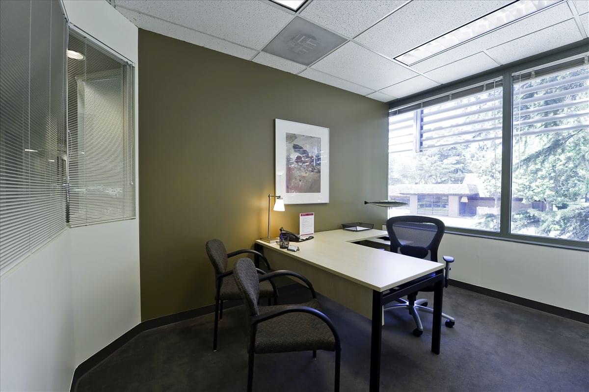 Photo of Office Space on University Office Park, 333 University Ave, Campus Commons Sacramento
