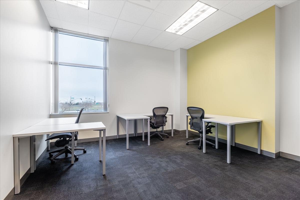 915 Highland Pointe Dr, Highland Reserve Office for Rent in Roseville