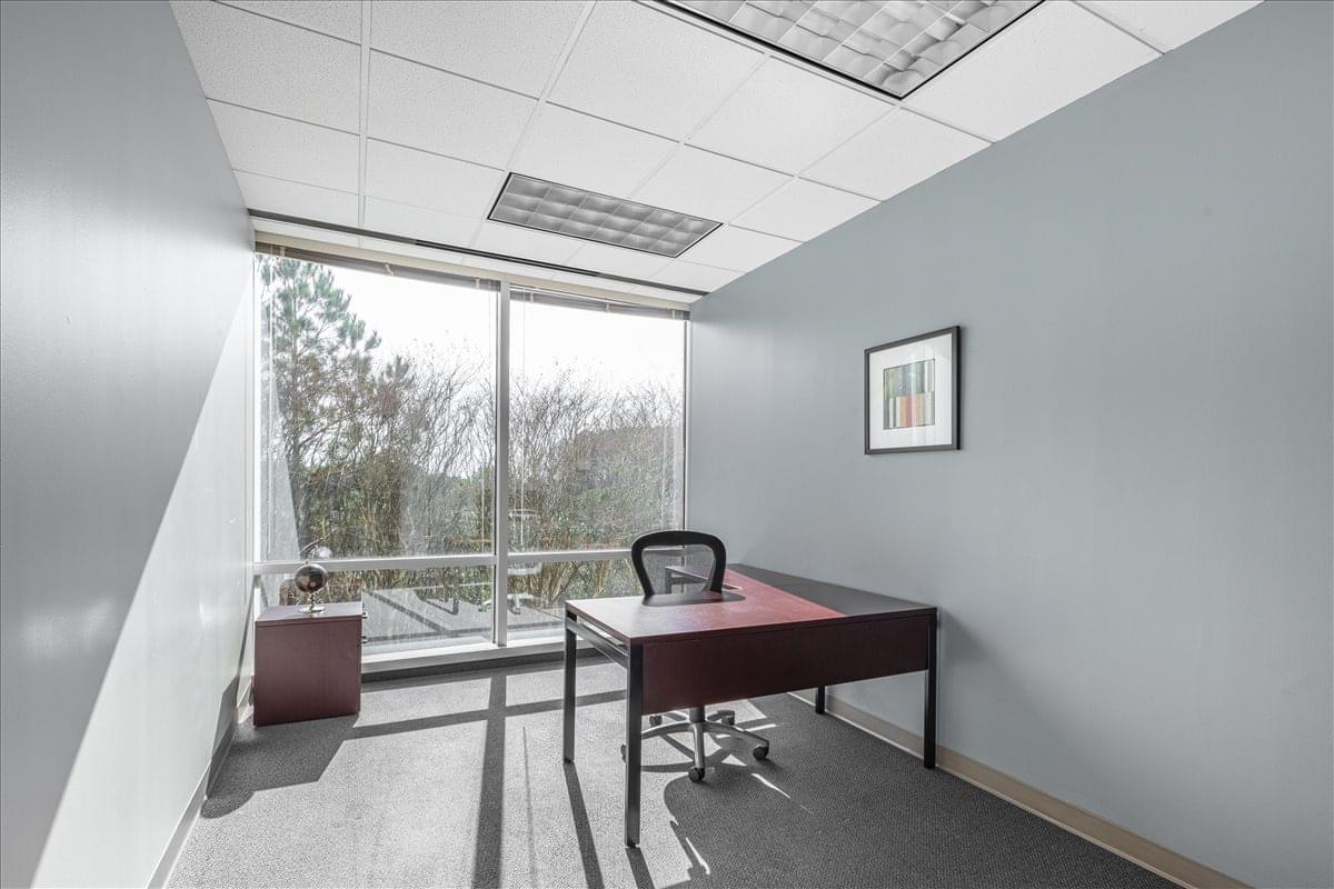 Photo of Office Space on 5555 Glenridge Connector, Sandy Springs Atlanta