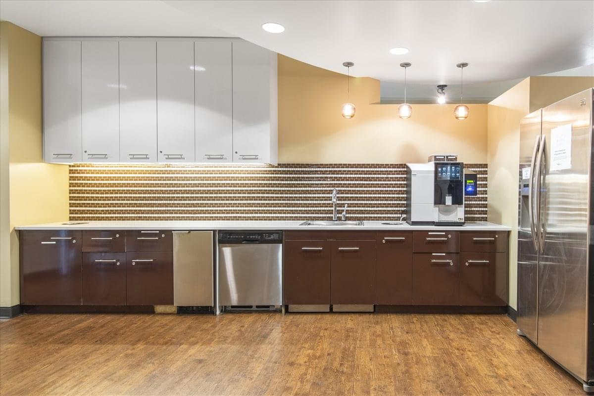 Picture of 4600 South Syracuse St, 9th Fl, Denver Tech Center Office Space available in Denver
