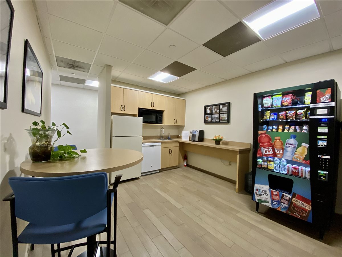 This is a photo of the office space available to rent on 6 Landmark Square, Central Business District, Downtown