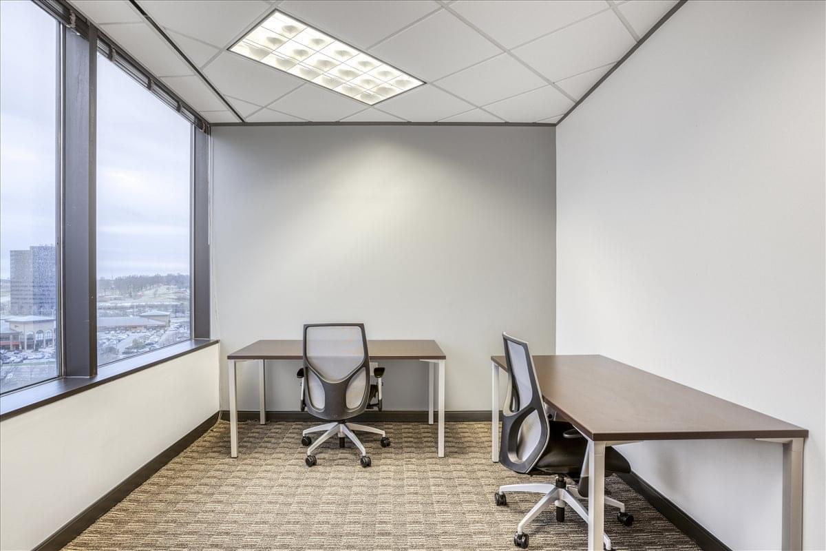 Photo of Office Space on Commerce Plaza I, 7300 W 110th St, Executive Hills Overland Park