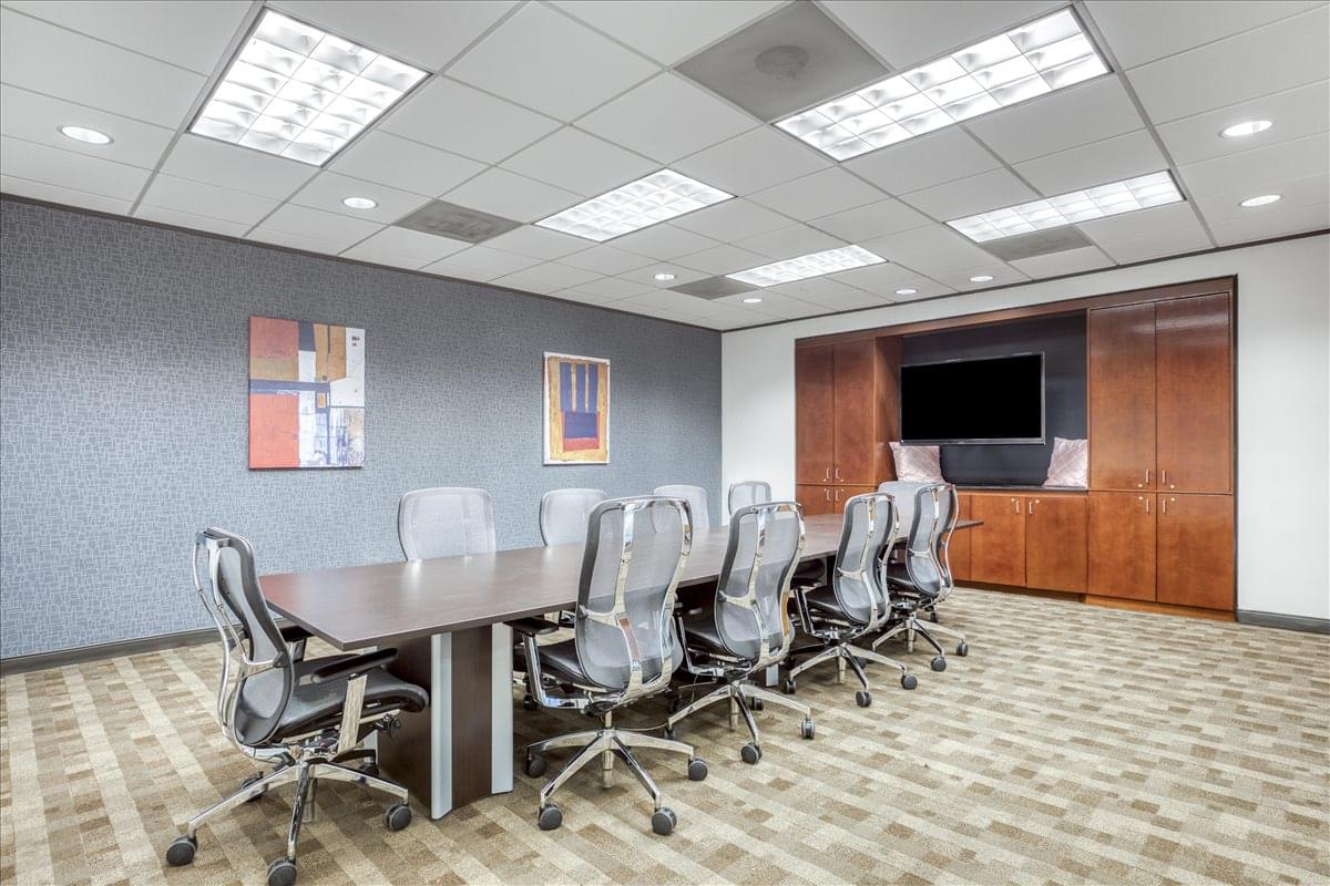 Office for Rent on Commerce Plaza I, 7300 W 110th St, Executive Hills Overland Park