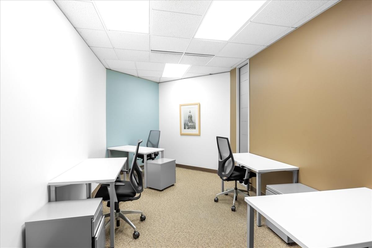 Picture of Towers of Kenwood, 8044 Montgomery Road, Kenwood/West Chester Office Space available in Cincinnati