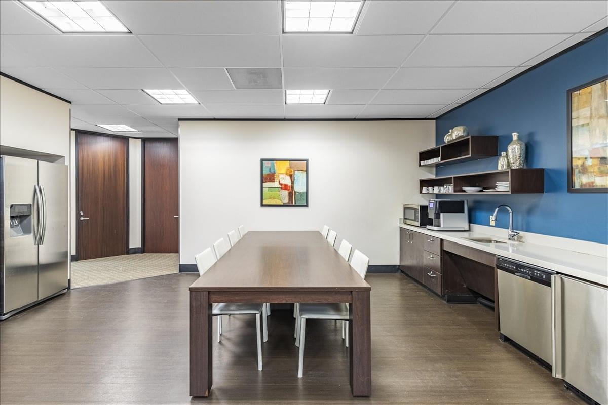 Tetco Tower, 1777 NE Interstate 410 Loop Office Space - San Antonio