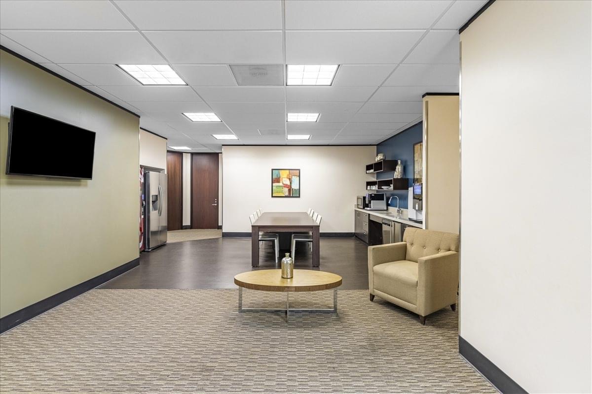 Tetco Tower, 1777 NE Interstate 410 Loop Office Space - San Antonio