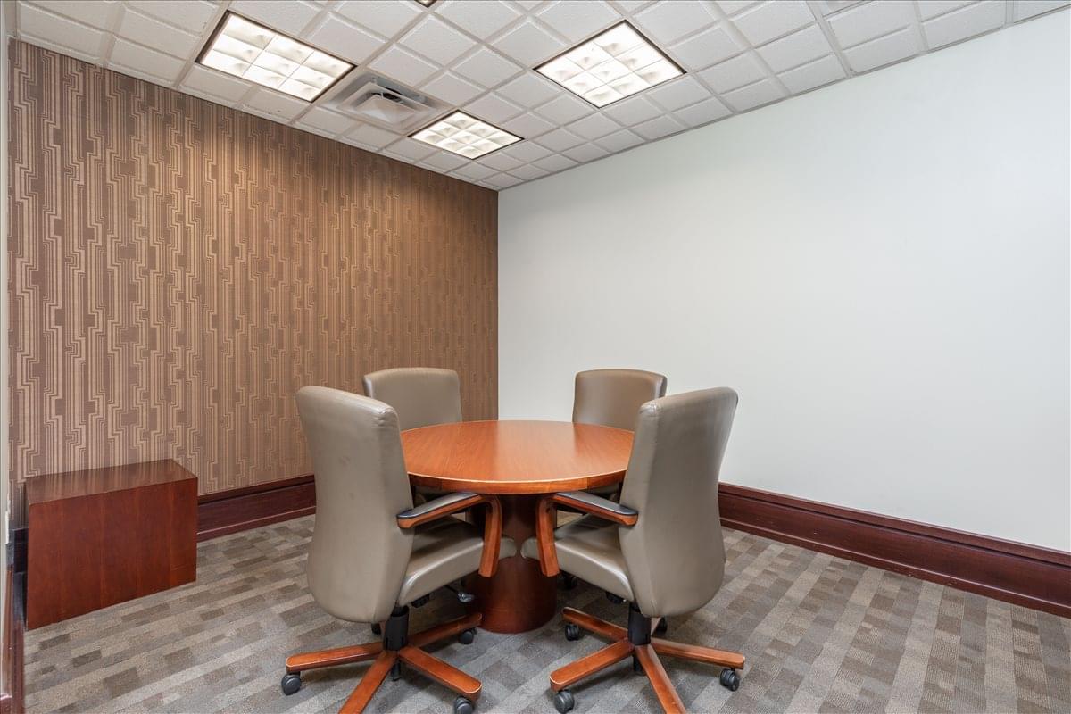 Photo of Office Space on Triad Centre I, 6000 Poplar Avenue Memphis