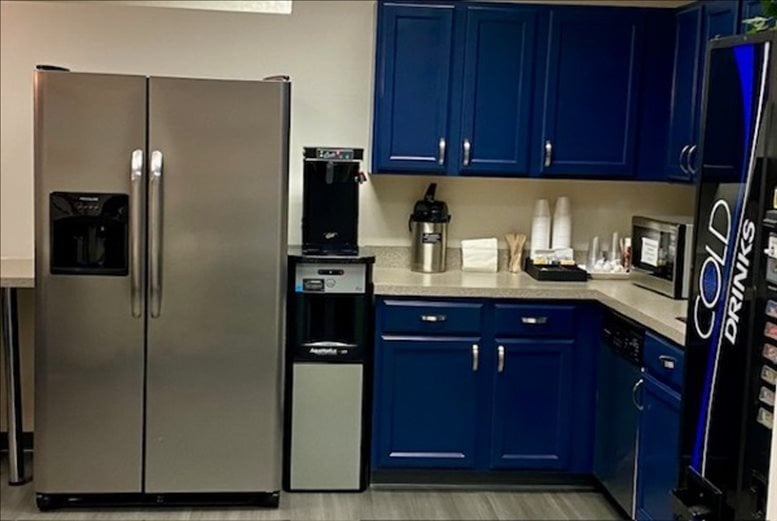 Photo of Office Space on 101 West Ohio St, Mile Square, Downtown Indianapolis