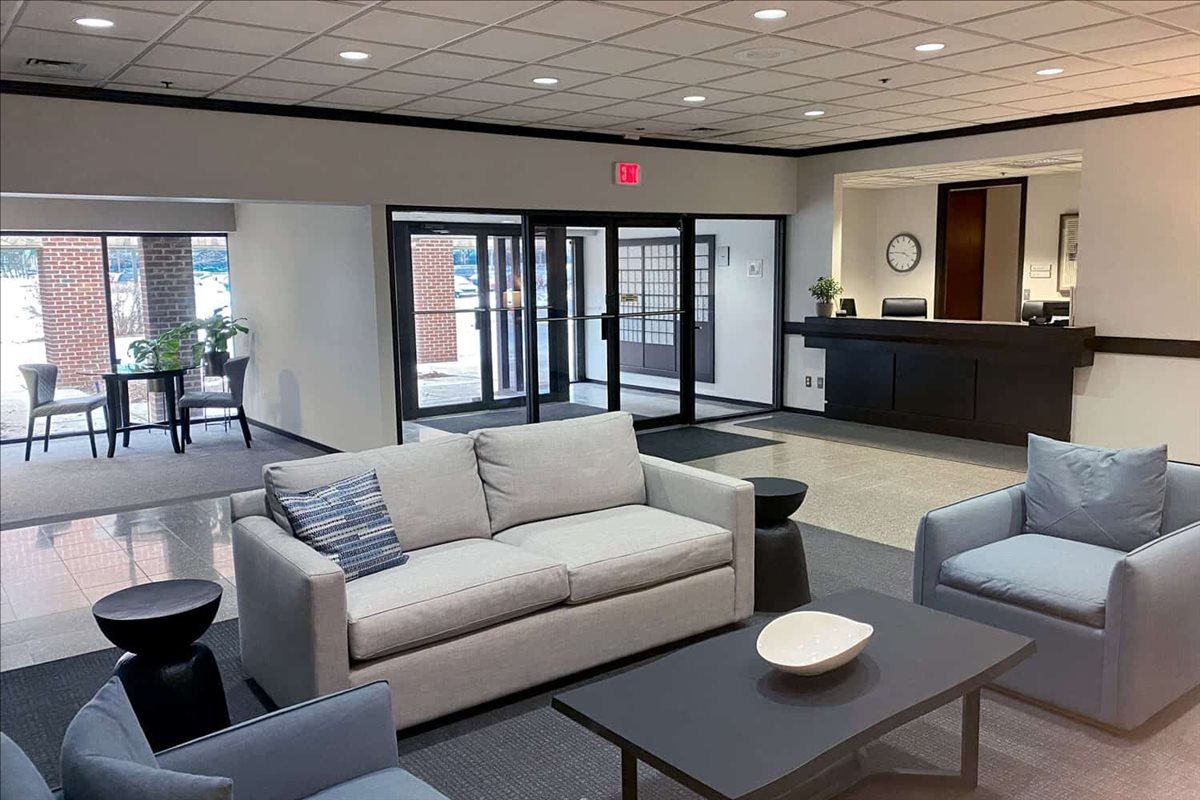 Picture of AmeriCenter of Troy, 200 E Big Beaver Rd Office Space available in Troy