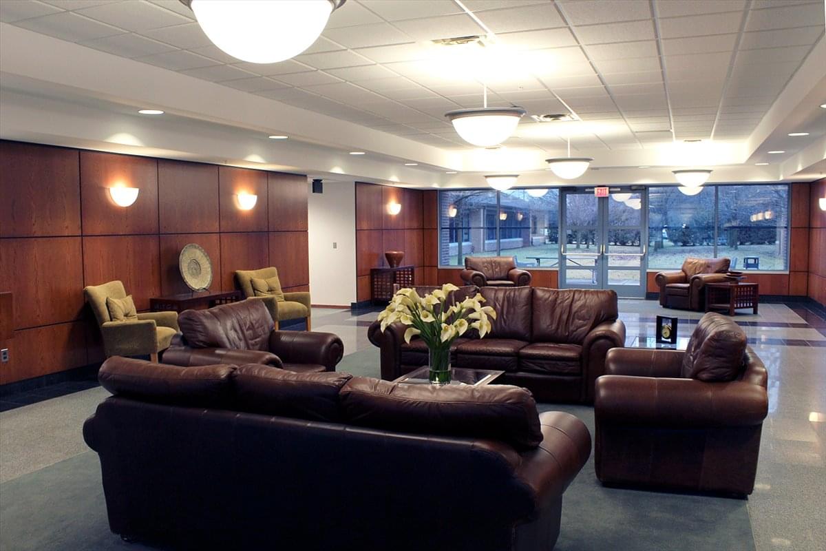 Picture of AmeriCenter of Novi, 28175 Haggerty Rd, Ramblewood Office Space available in Novi