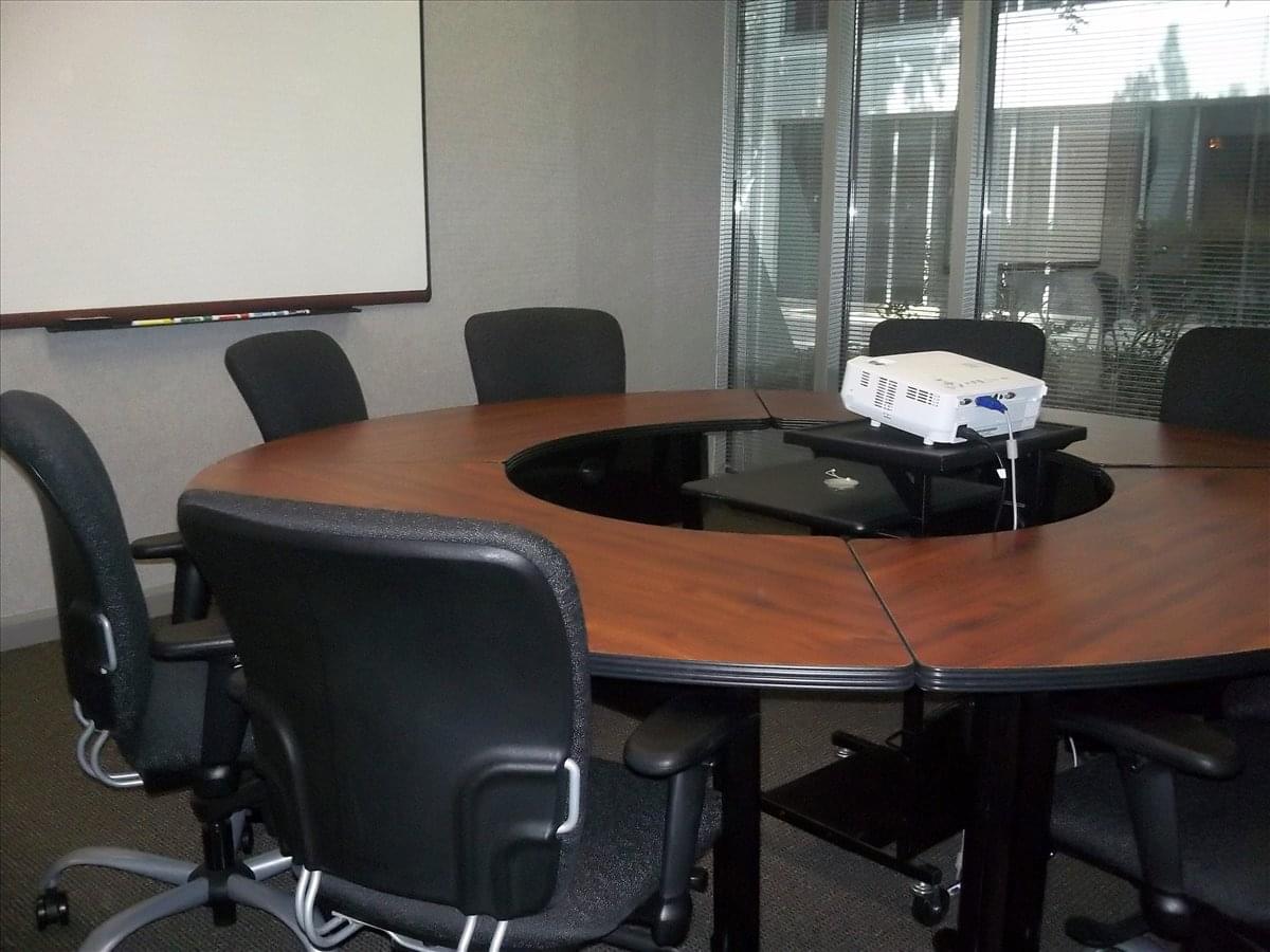 600 Boulevard S SW Office Space - Huntsville