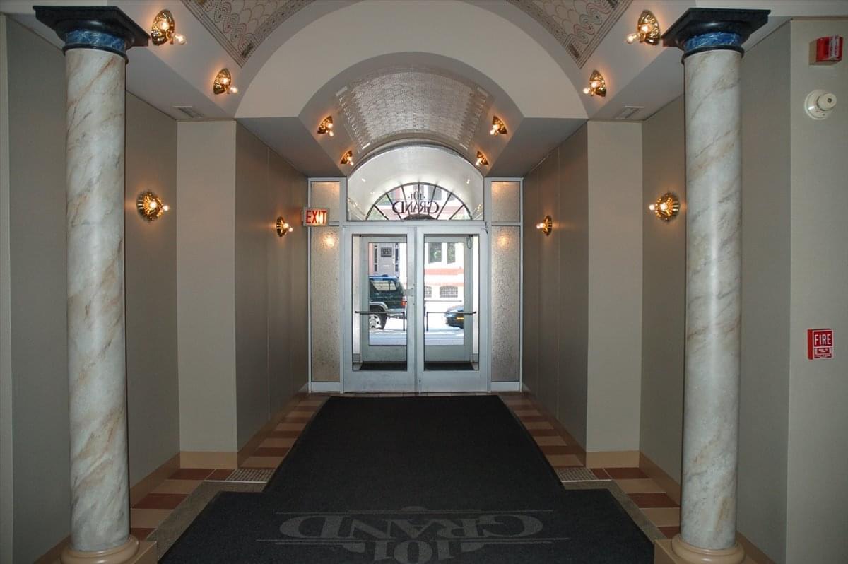 Photo of Office Space on 101 W Grand Ave, Near North Side Chicago