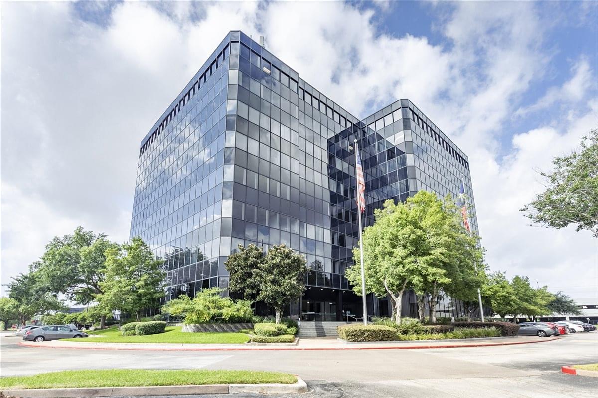 Wells Fargo Building, 13201 NW Fwy Office Space - Houston