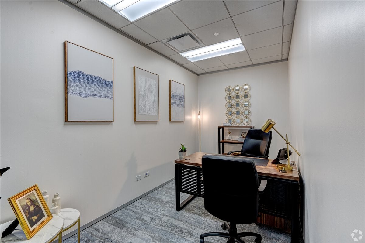 Bank of America Center, 700 Louisiana St, Central Business District Office for Rent in Houston