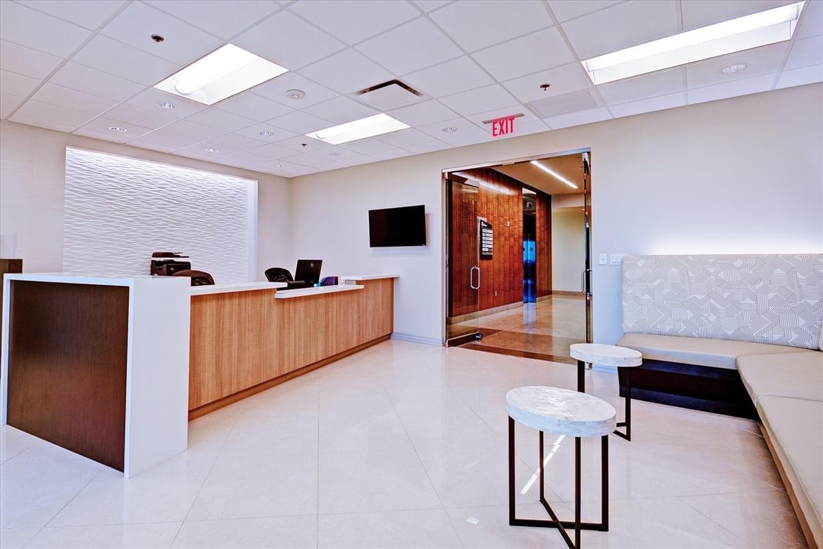 Valliance Plaza, 5900 Lake Forest Dr Office Space - McKinney