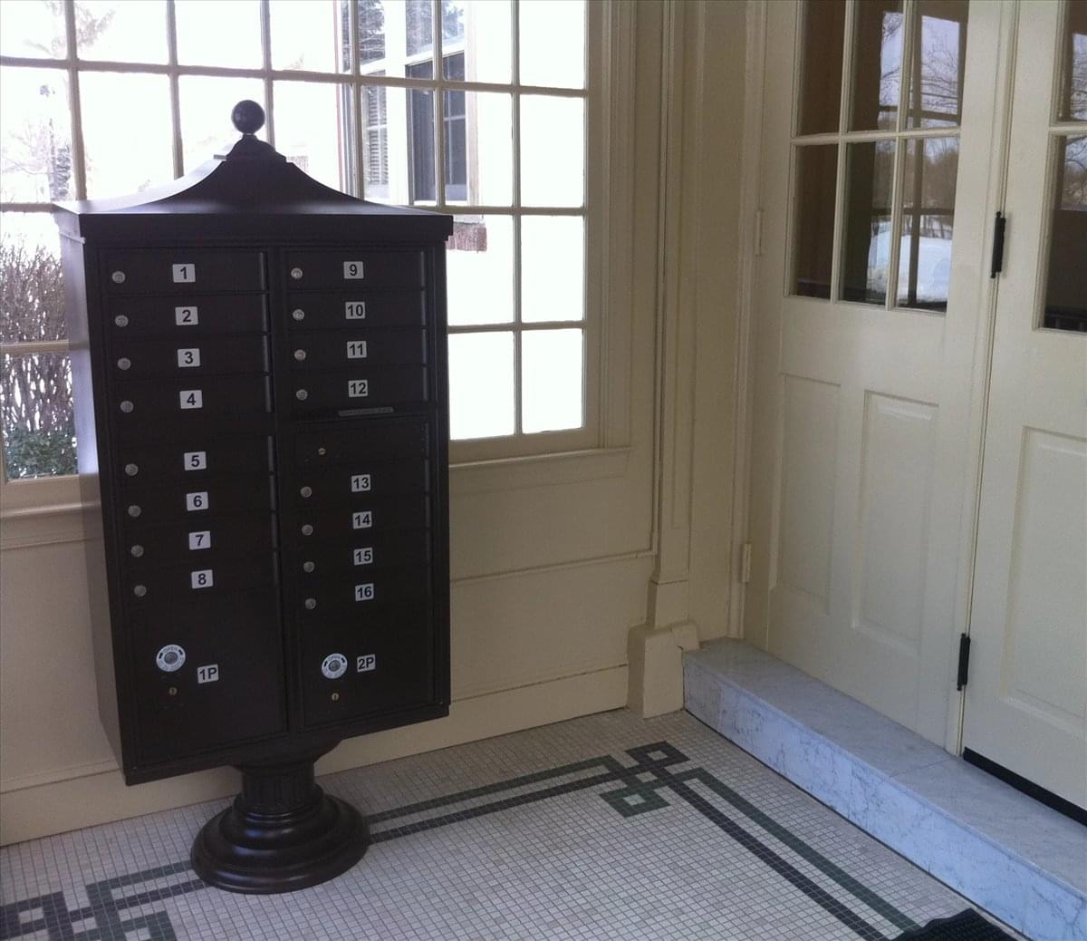 Photo of Office Space on 1669 Edgewood Rd, Woodside Yardley