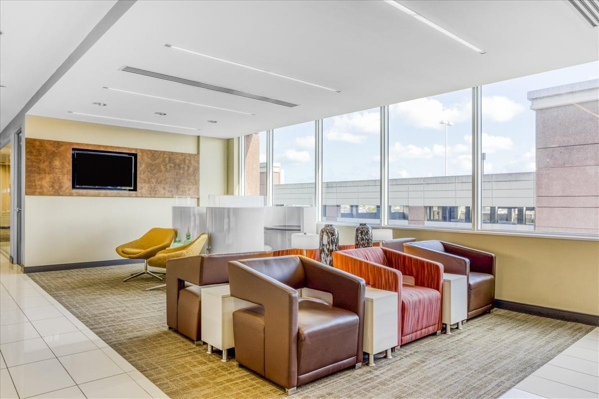 8333 NW 53rd St Office Space - Doral