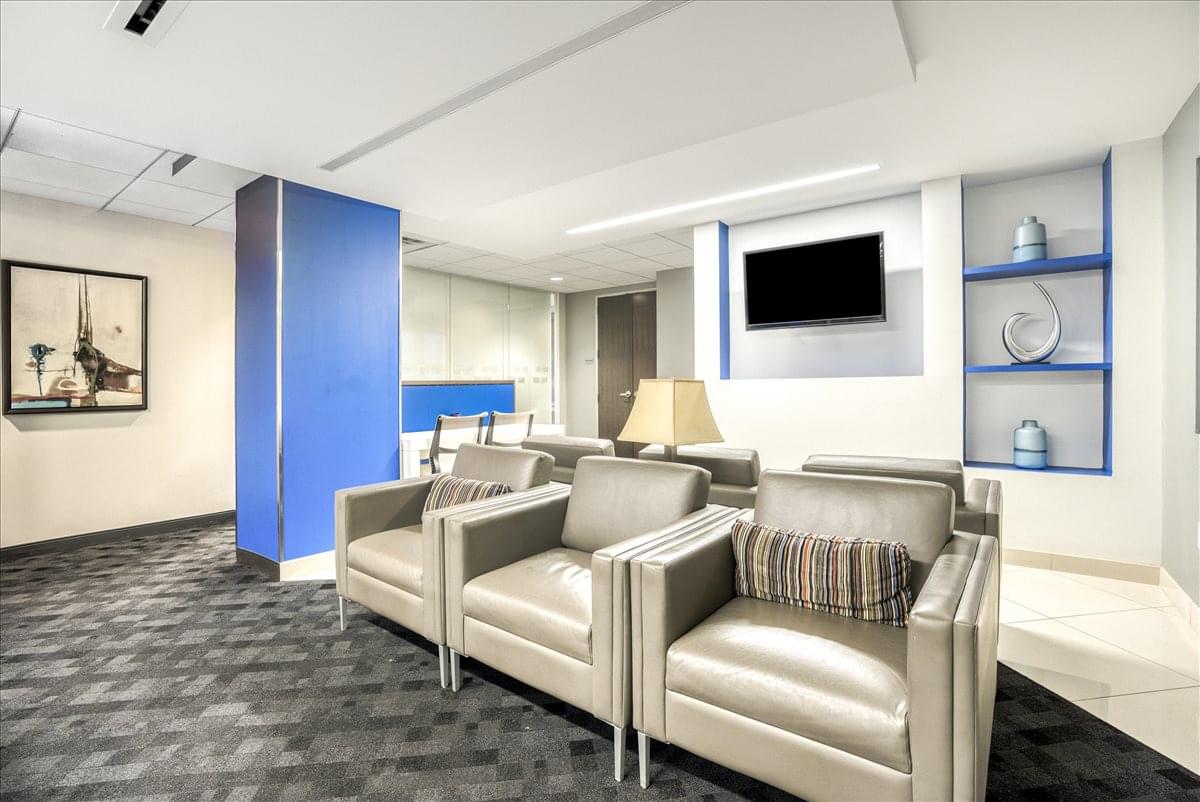 Two Logan Square, 100 N 18th St, Logan Square, Center City Office for Rent in Philadelphia