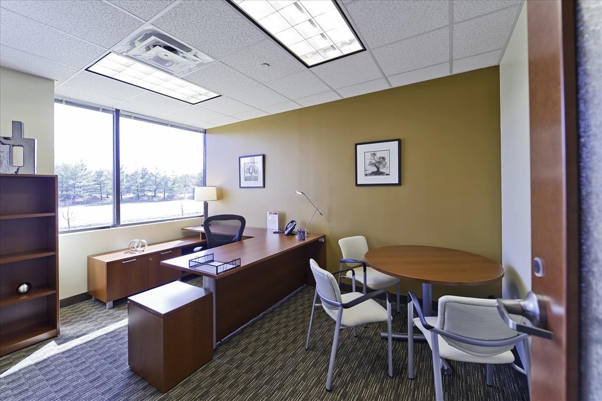 3477 Corporate Parkway Office Space - Center Valley