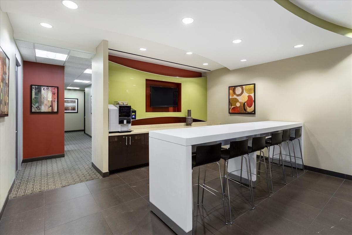Sepulveda Center, 3415 S Sepulveda Blvd Office Space - Los Angeles