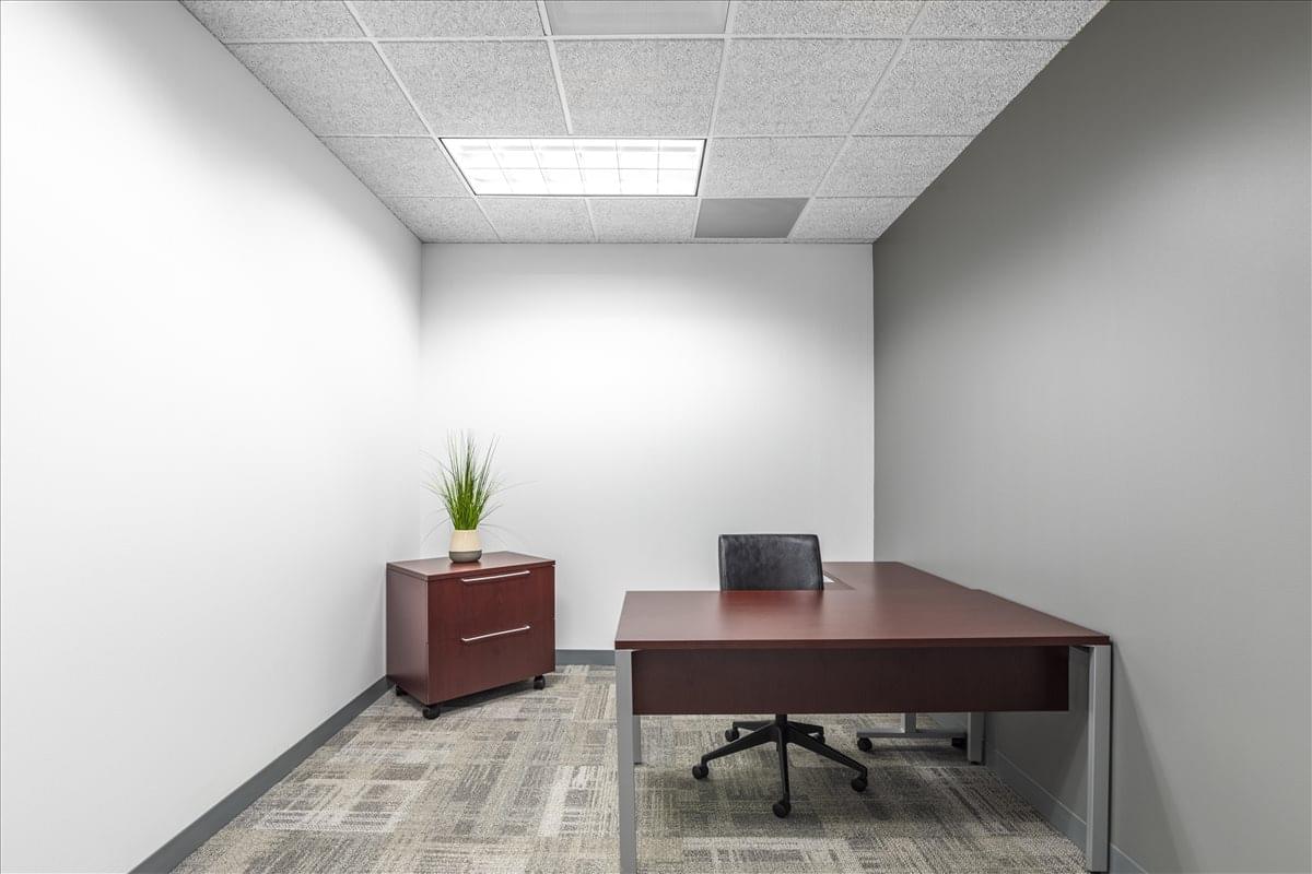 400 Galleria Pkwy, 15th Fl Office Space - Atlanta