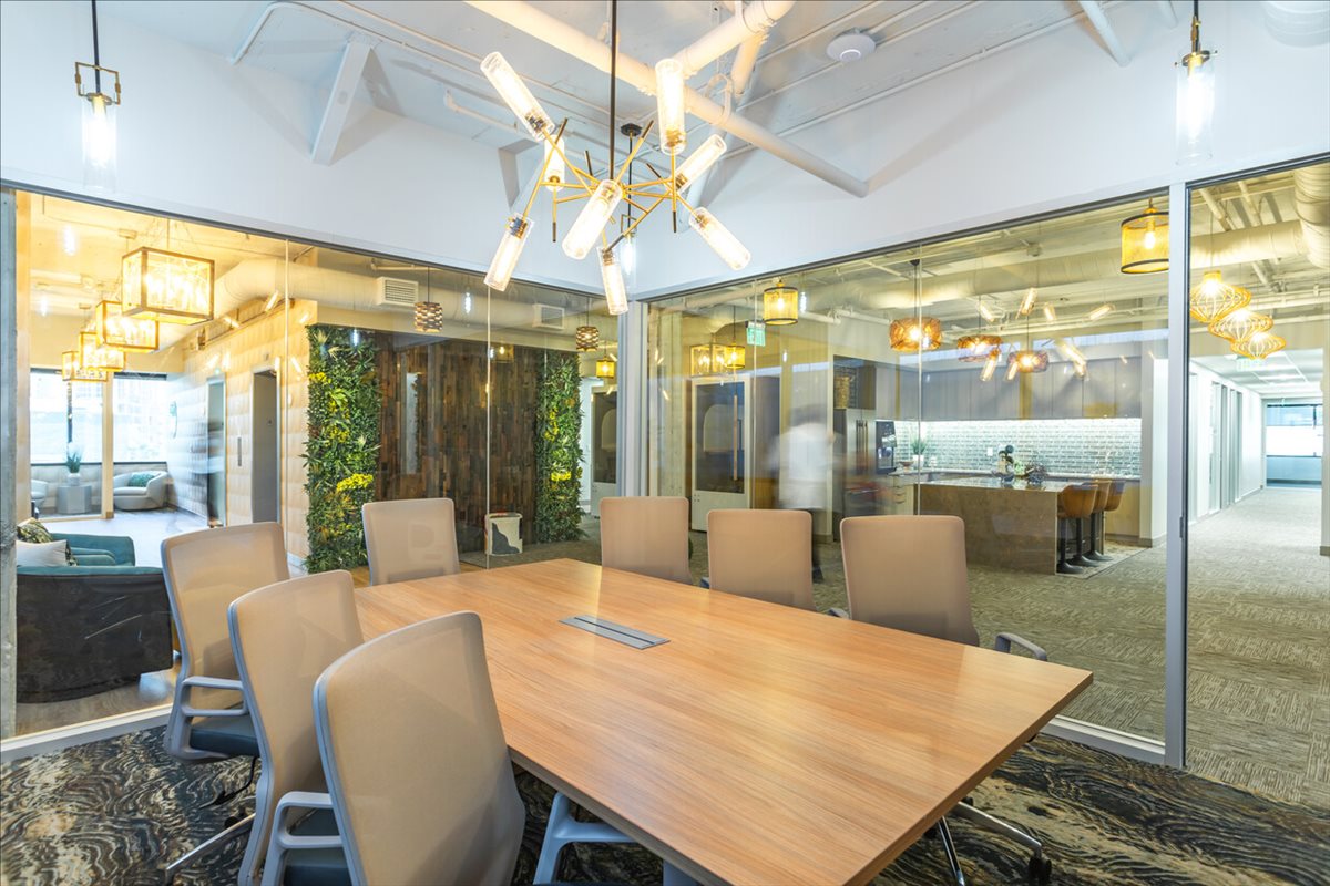 Picture of 515 N Flagler Drive Office Space available in West Palm Beach