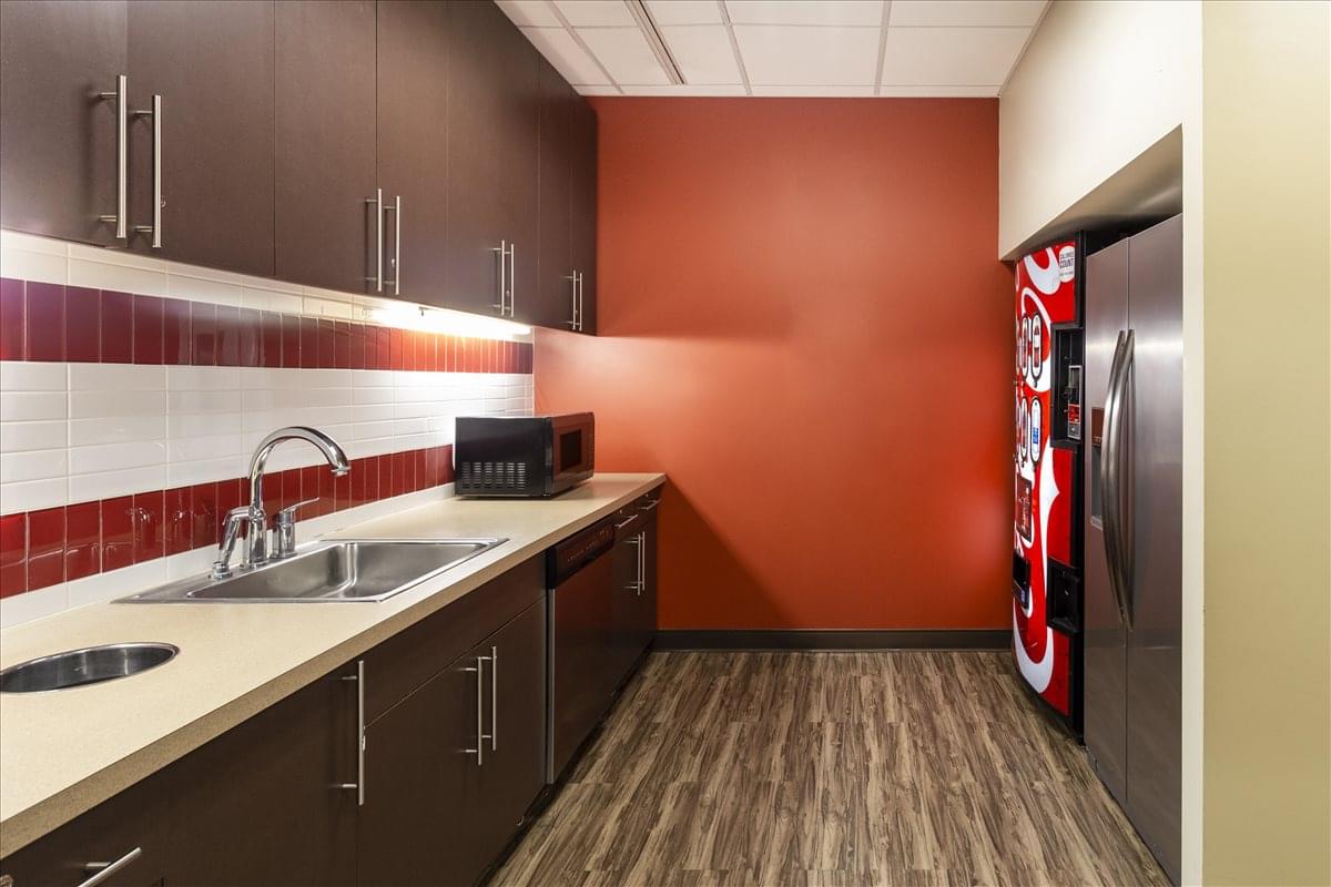 Photo of Office Space available to rent on 1615 Poydras Street, New Orleans