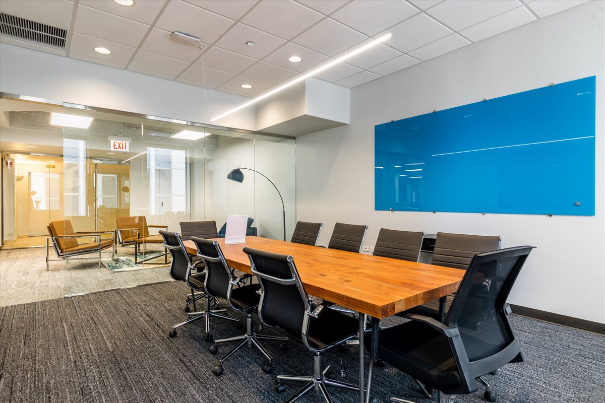 211 W Wacker Dr, Downtown Office Space - Chicago