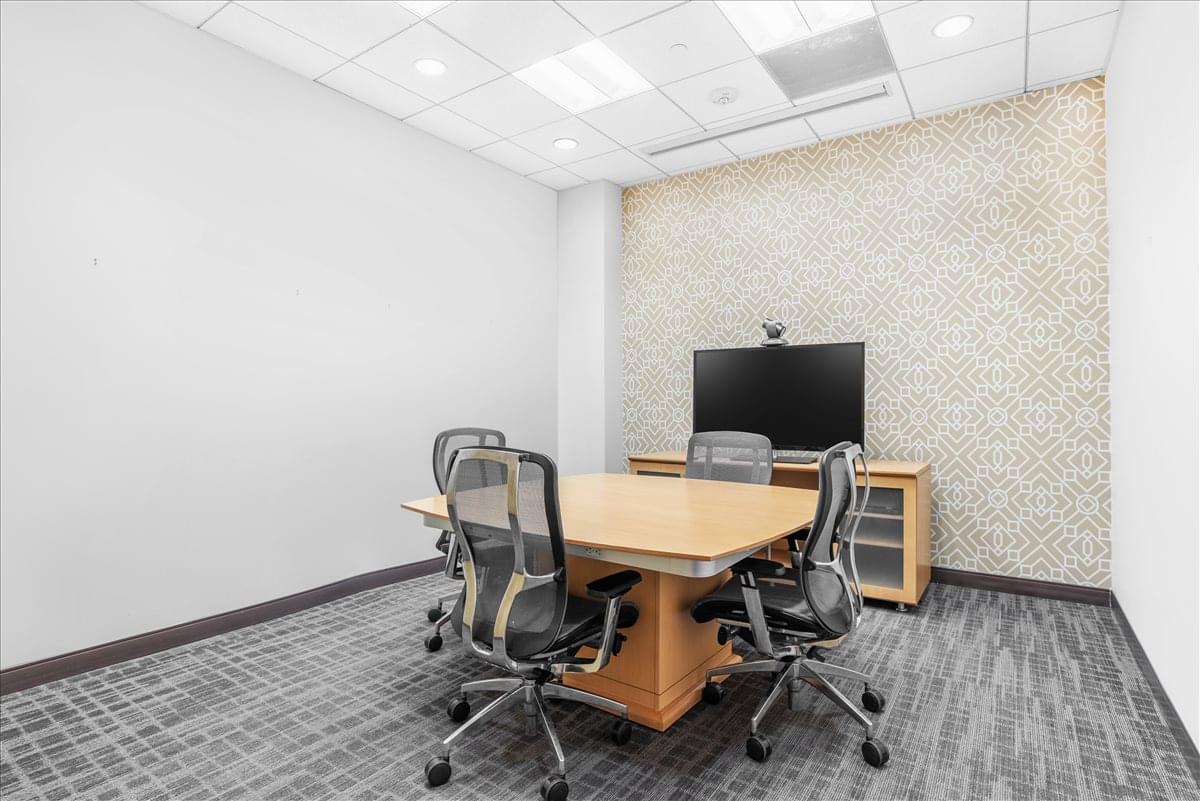 Office for Rent on Gateway Plaza, 25350 Magic Mountain Pkwy Santa Clarita