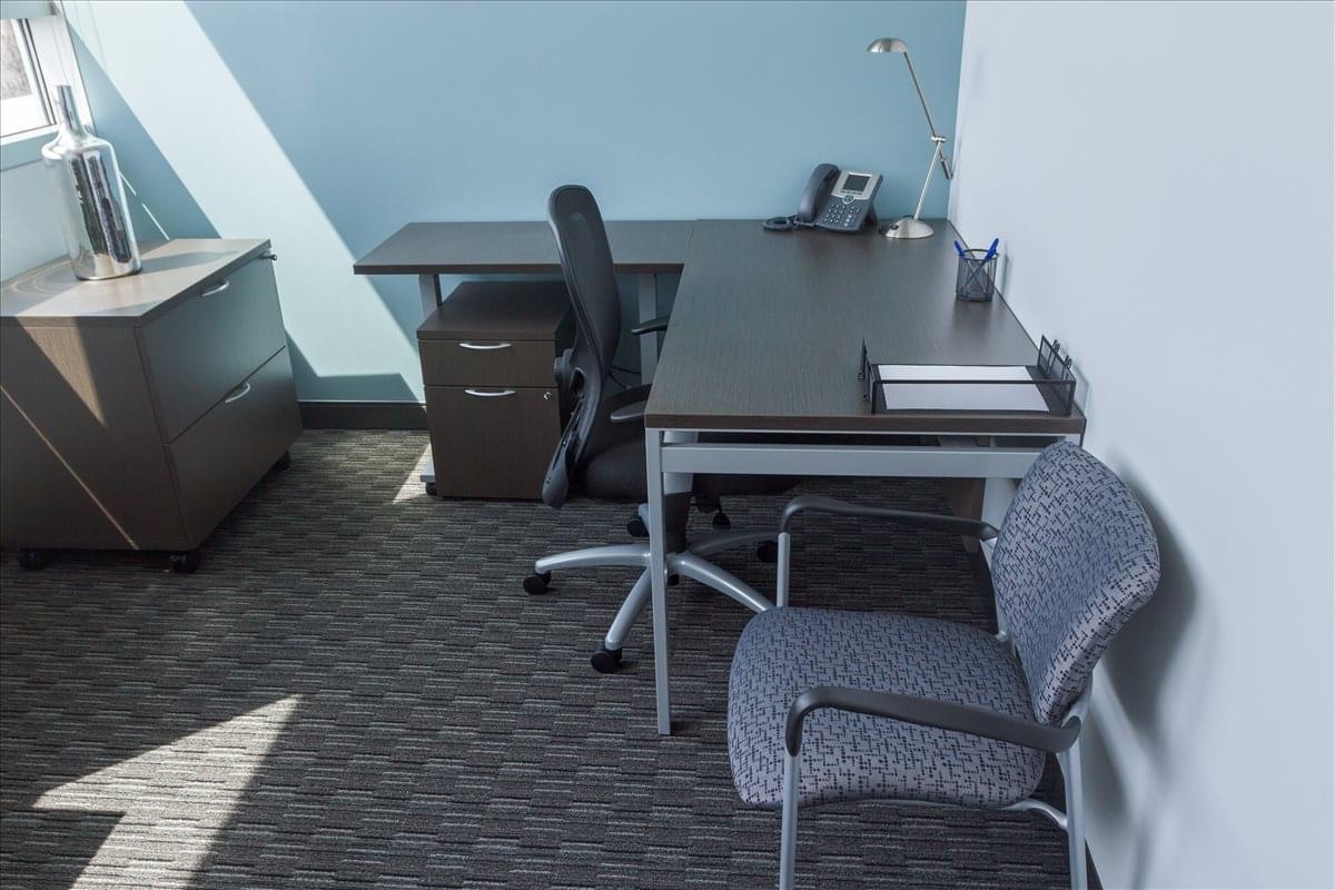 2355 Highway 36 West, Roseville Office Space - Minneapolis