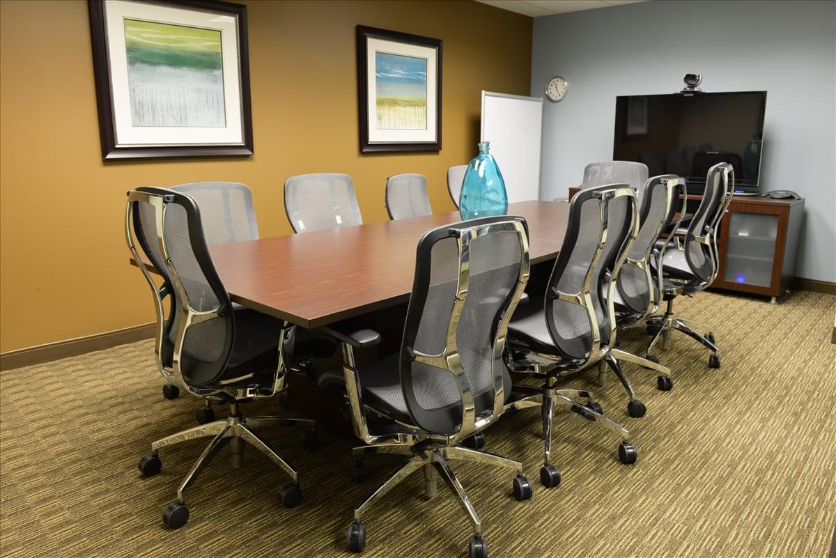 Office for Rent on 1715 Indian Wood Cir Maumee