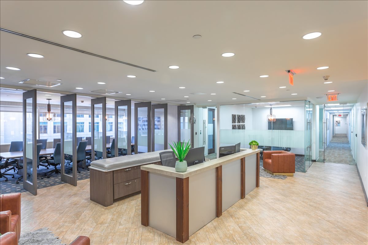 Photo of Office Space on SunTrust Building, 777 Brickell Ave Miami