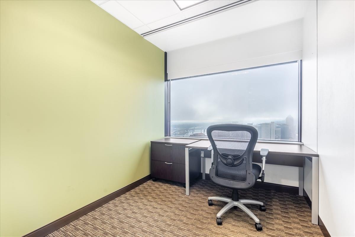 Photo of Office Space on US Bancorp Tower, 111 SW 5th Ave, 31st Fl, Downtown Portland