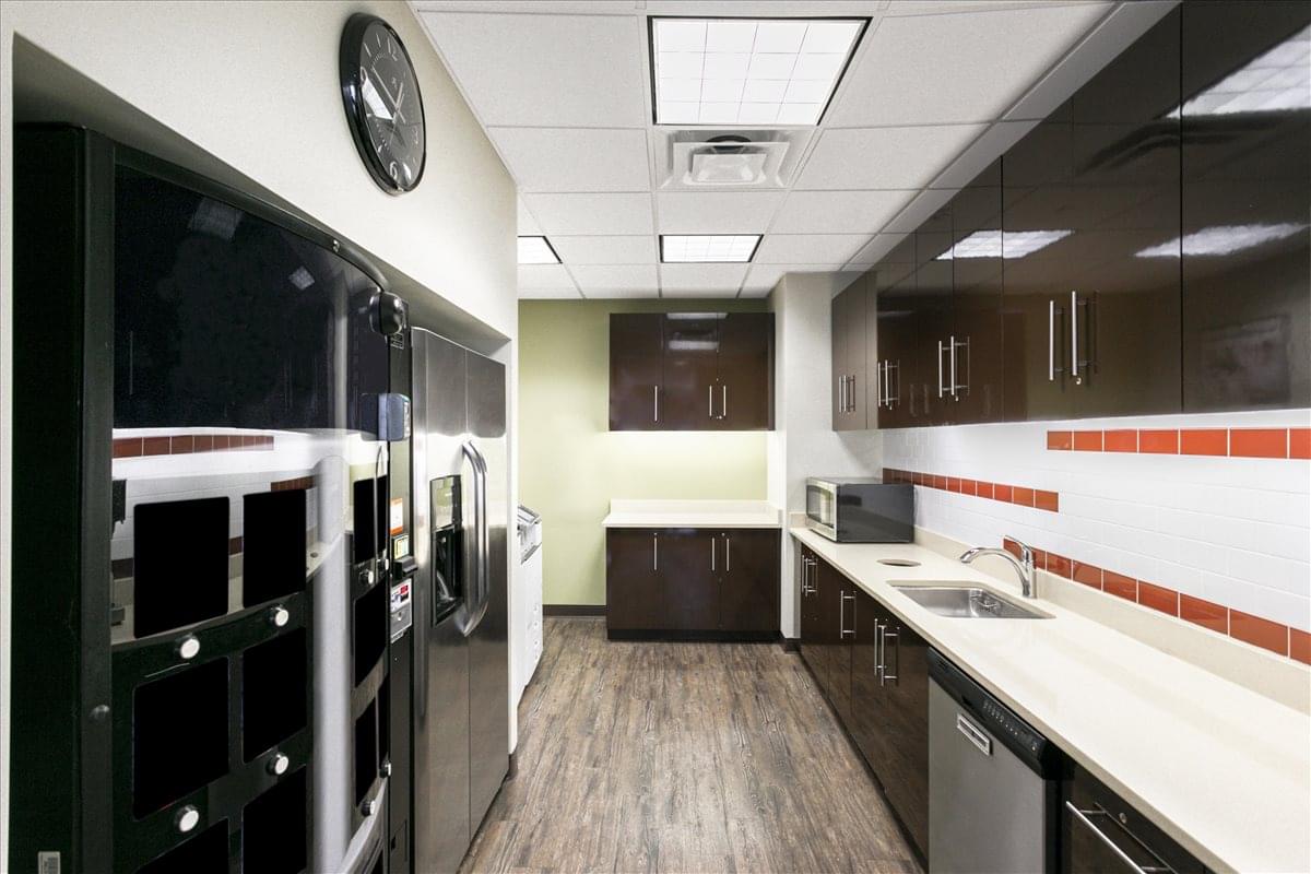 SunTrust Plaza, 919 E Main St, 10th Fl, Central Office, Downtown Office Space - Richmond