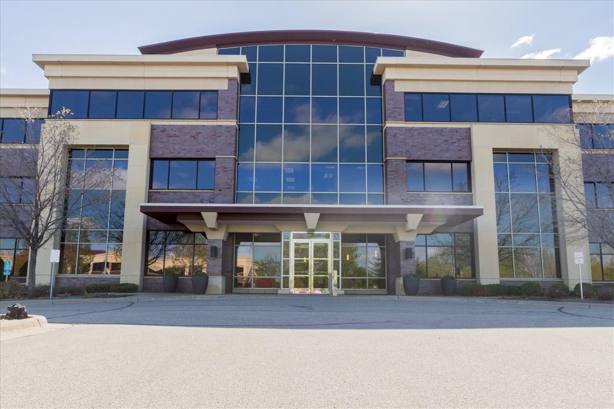 860 Blue Gentian Road, Eagan Office Space - Bloomington