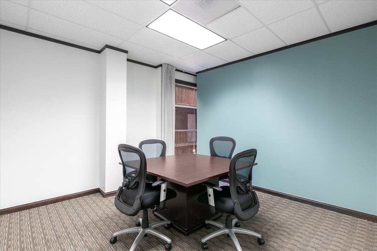 950 Echo Ln Office Space - Houston