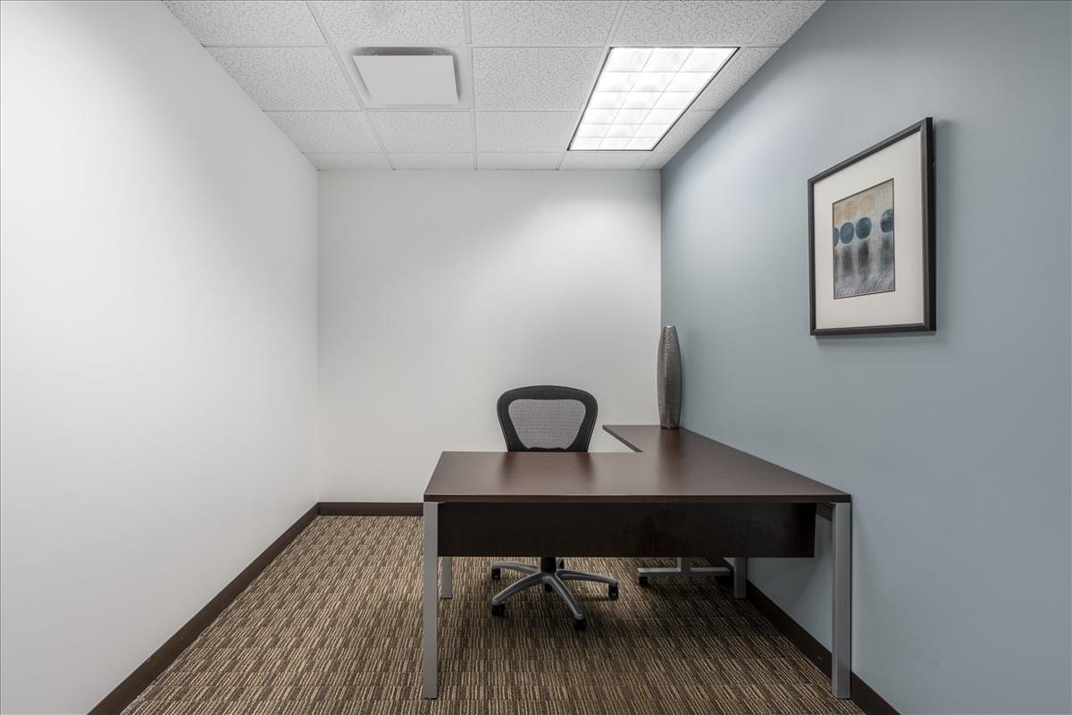Photo of Office Space on Executive Towers West, 1431 Opus Pl Wheaton