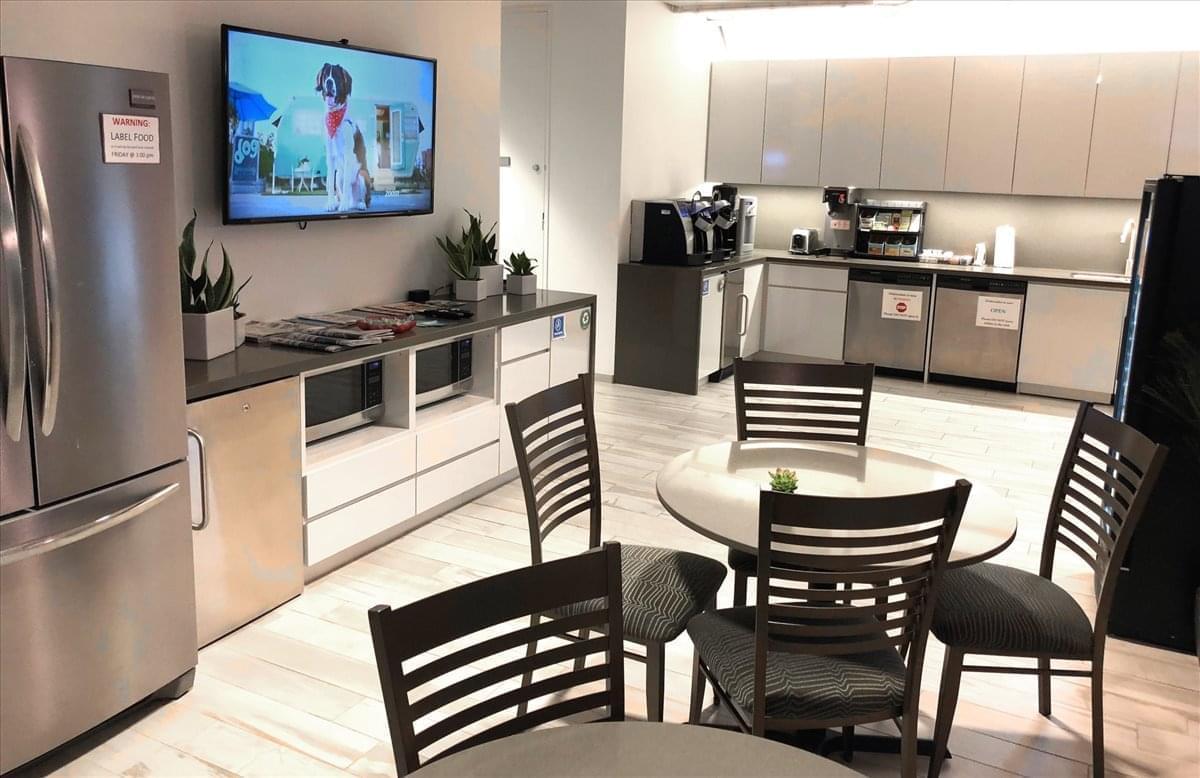 Photo of Office Space on Hartford Plaza South, 150 S Wacker Dr, Downtown Chicago