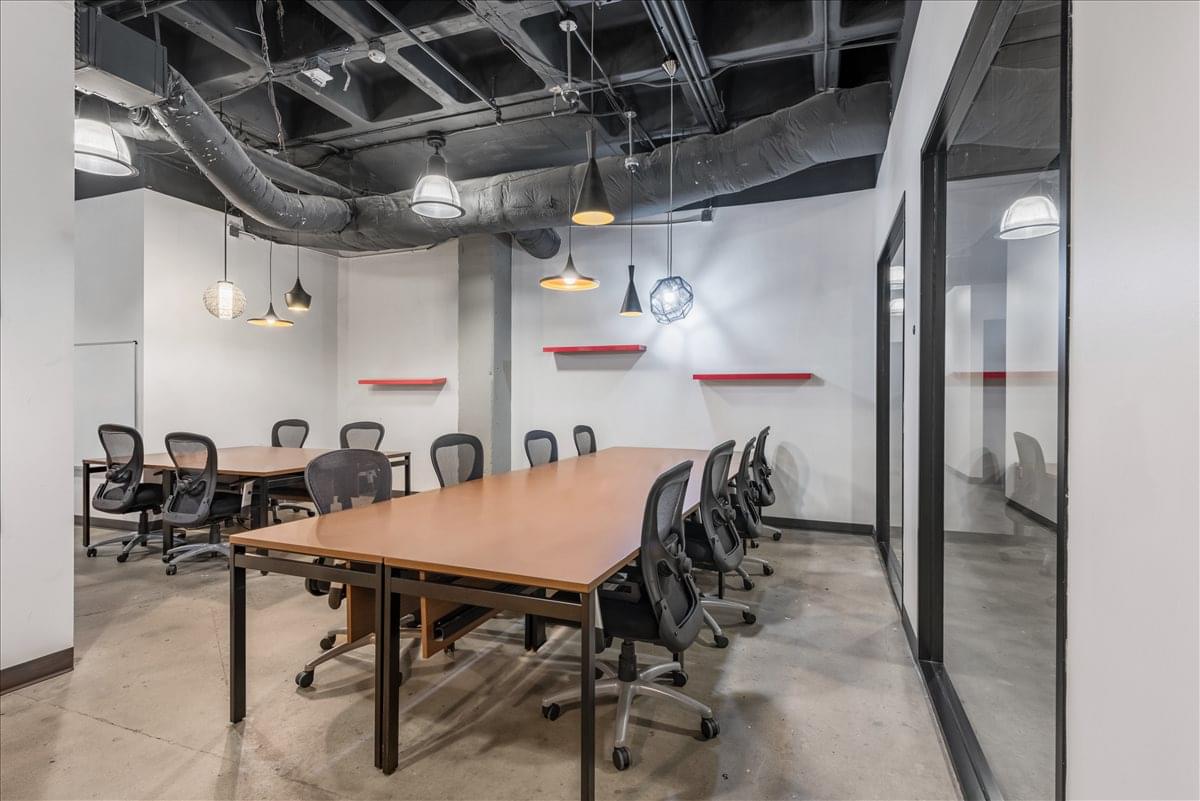 2021 Guadalupe St, The Drag Office Space - Austin