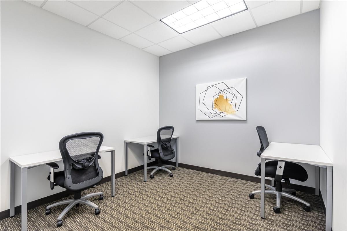 Photo of Office Space on America Tower, American General Center, 2929 Allen Pkwy, Midtown Houston