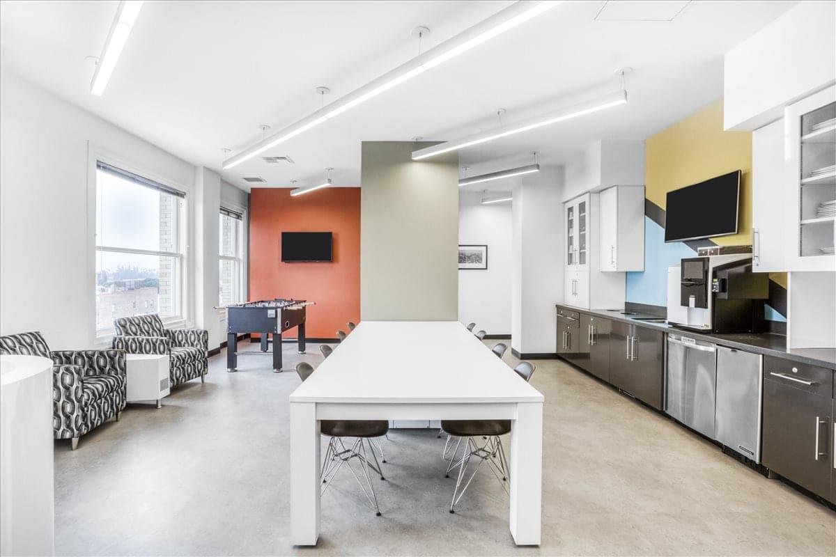 Chamber of Commerce Building, 117 E Colorado Blvd Office Space - Pasadena