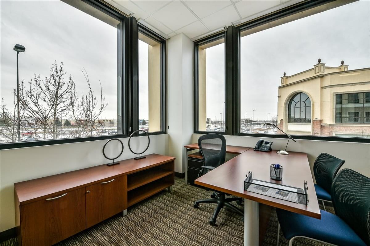 3597 E Monarch Sky Ln Office Space - Meridian