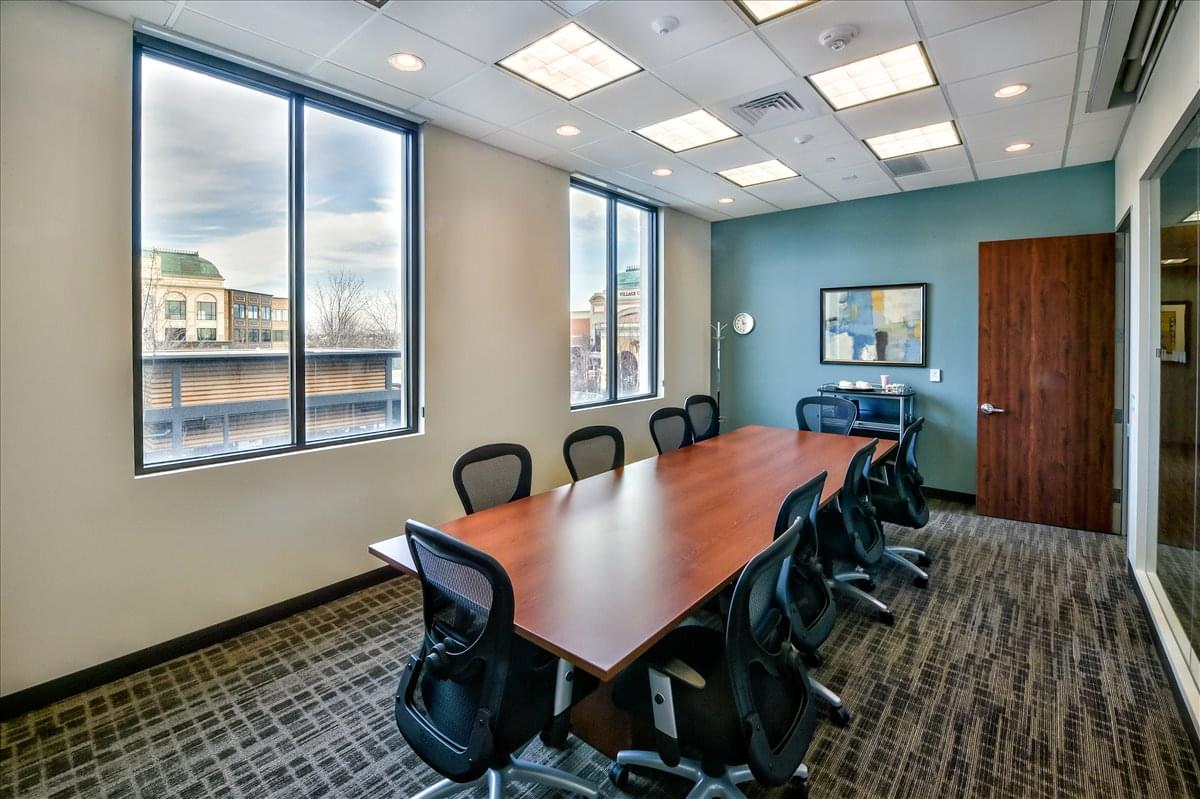 3597 E Monarch Sky Ln Office Space - Meridian