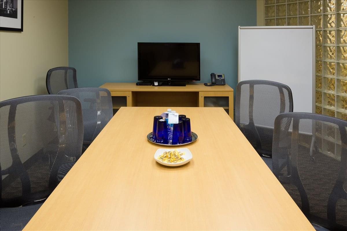 6165 NW 86th St, Johnston Office Space - Des Moines