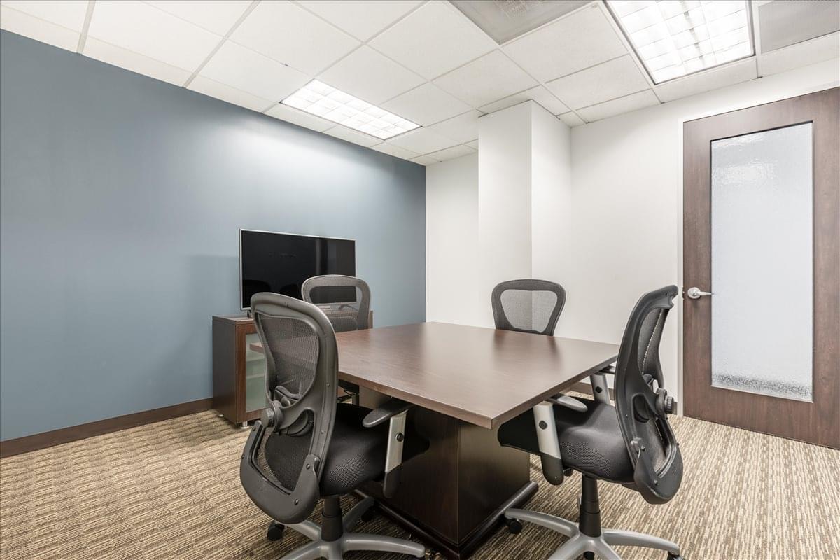 Picture of 325 Chestnut St, Market Street East, Center City Office Space available in Philadelphia