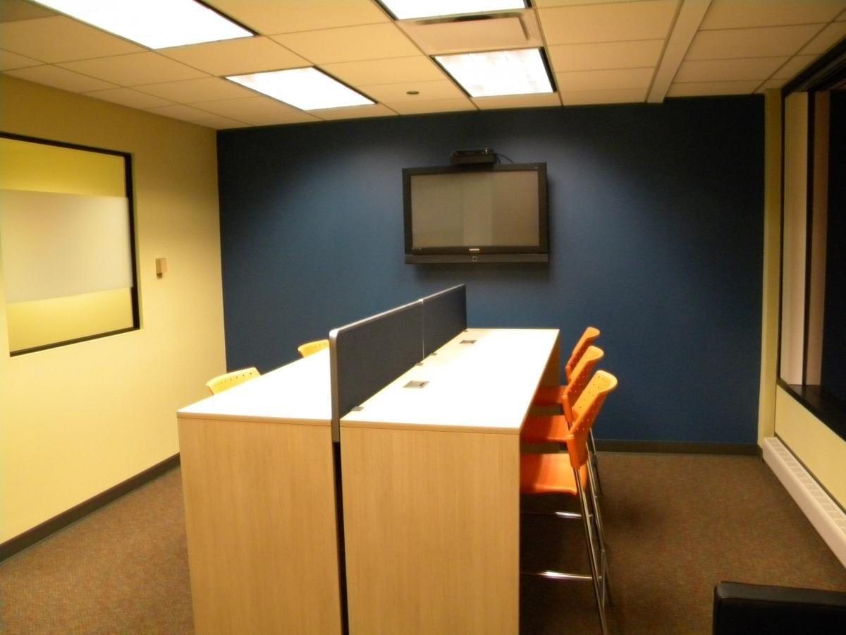 8745 W Higgins Rd, O'Hare Office Space - Chicago