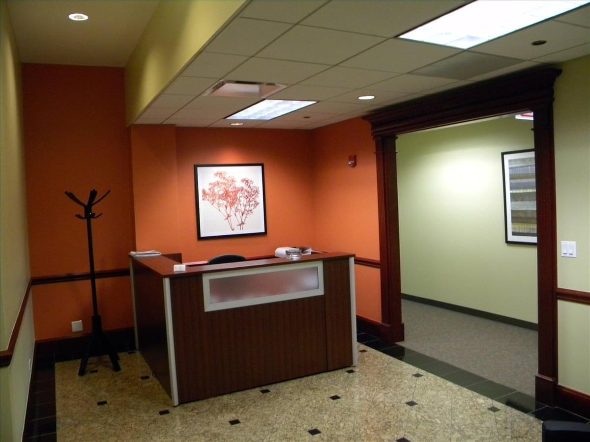 8745 W Higgins Rd, O'Hare Office Space - Chicago